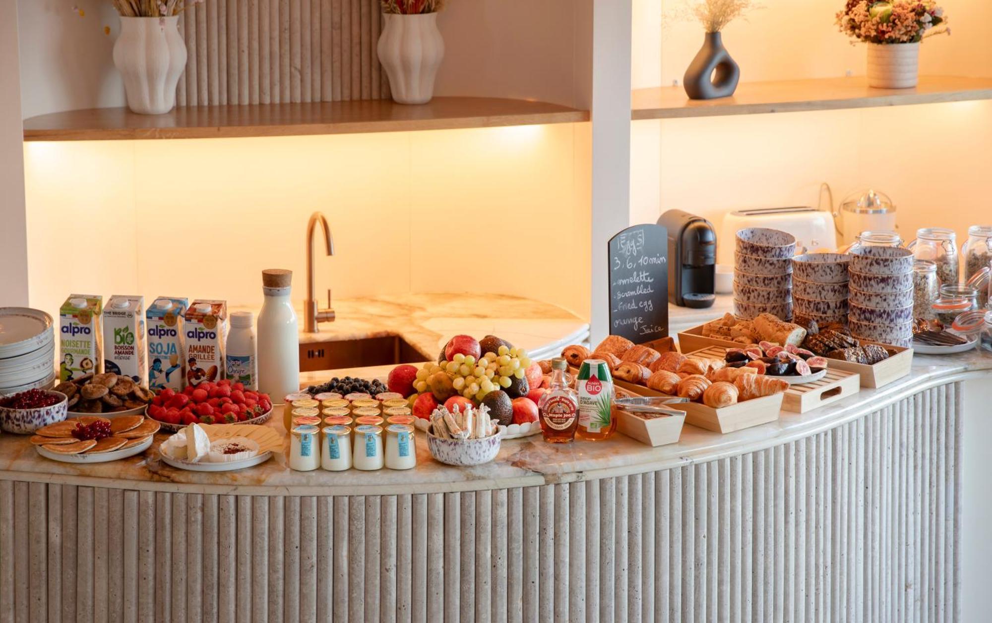 Tinah Saint-Tropez Hotel Екстериор снимка