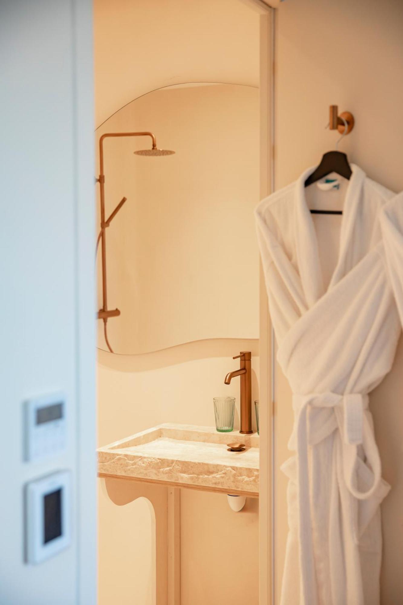Tinah Saint-Tropez Hotel Екстериор снимка